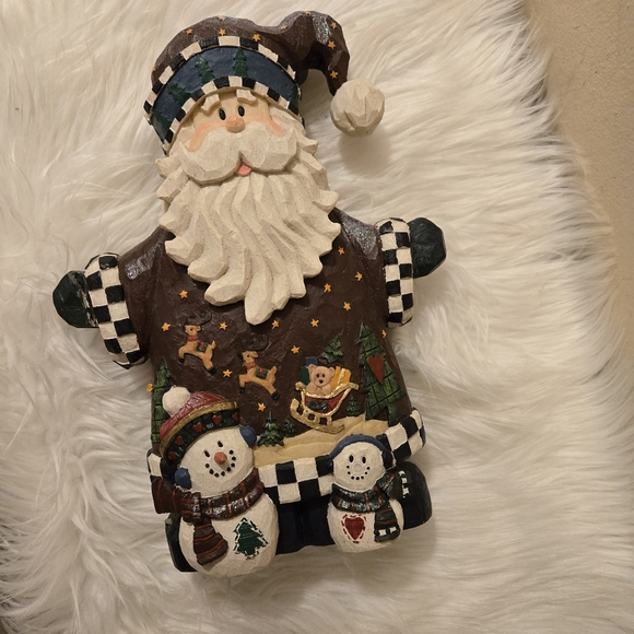 Santa Claus Figurine with Snowmen and Reindeers. - Picture 5 of 9